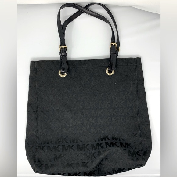Michael Kors Monogram Black Bag - Picture 1 of 9